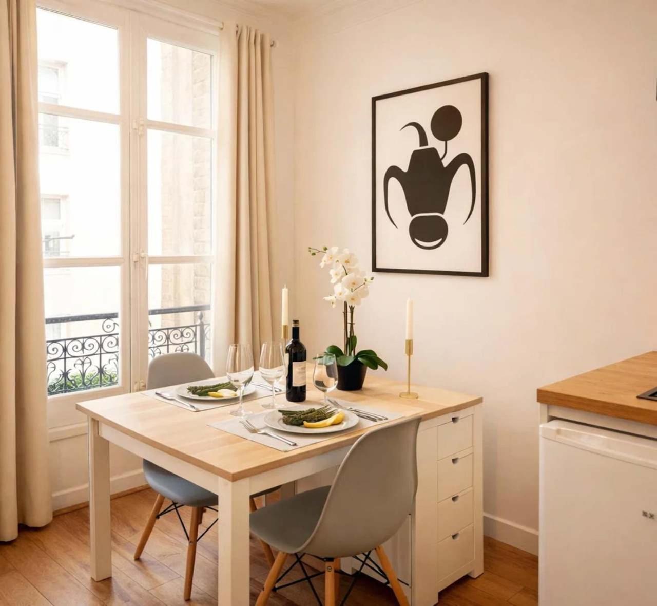 Louvre - Premium For 4 Apartment *