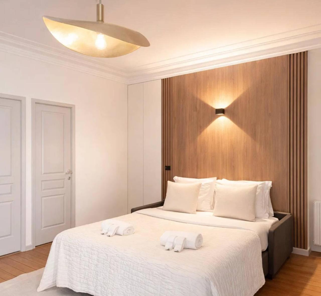 Louvre - Premium For 4 Apartment *